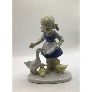 German Lippelsdorf Porcelain Girl Feeding Ducks Geese Marked GDR 1759